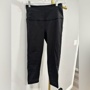 Victoria's Secret Sport High Rise 7/8 Length Black Leggings